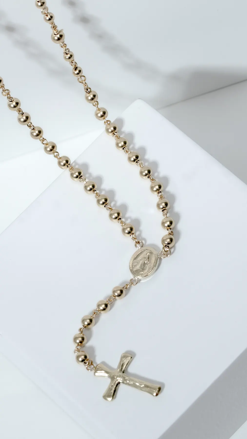 CAMÁNDULA EN ORO LAMINADO 18k B5mm - Image 3