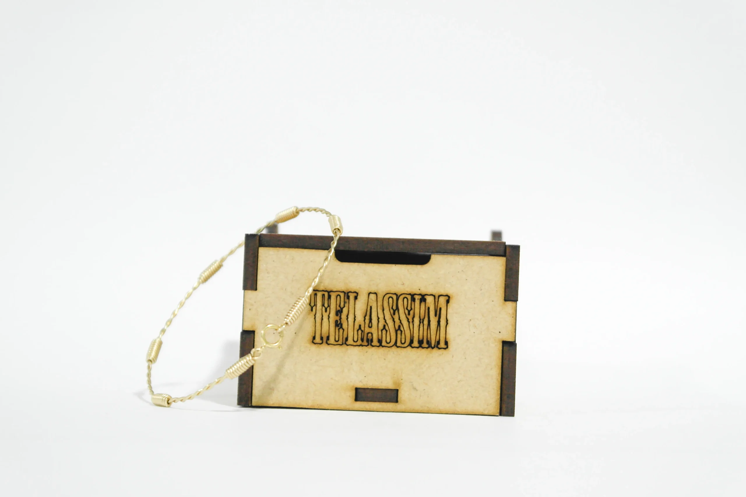 PULSERA ENTORCHADA 7 NUDOS DORADA - Image 6